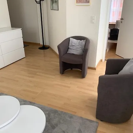 Haus zur Eiche 3,5 Zimmerwohnung bis zu 8 Gäste Chur Exterior foto